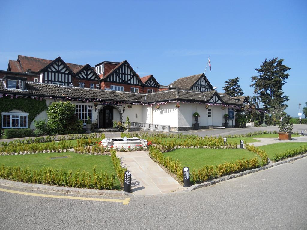 The Royal Chace Hotel Энфилд Экстерьер фото